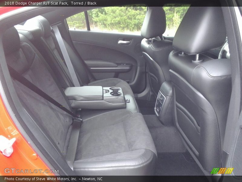 Torred / Black 2018 Dodge Charger R/T Scat Pack