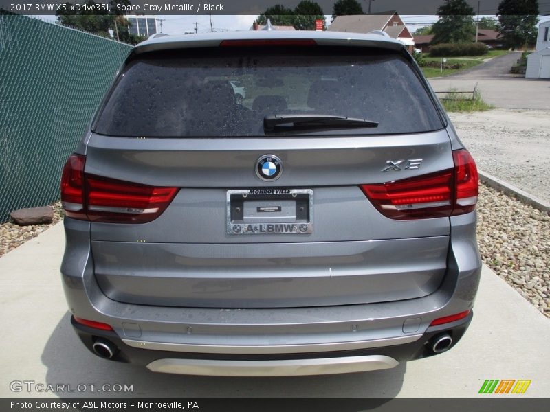 Space Gray Metallic / Black 2017 BMW X5 xDrive35i