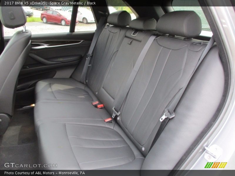 Space Gray Metallic / Black 2017 BMW X5 xDrive35i