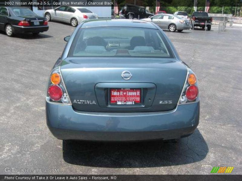 Opal Blue Metallic / Charcoal Black 2002 Nissan Altima 2.5 S