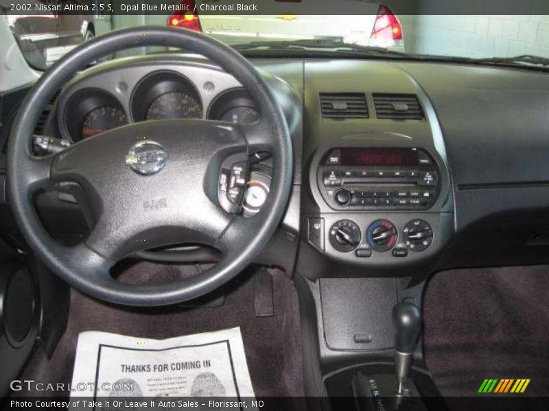 Opal Blue Metallic / Charcoal Black 2002 Nissan Altima 2.5 S