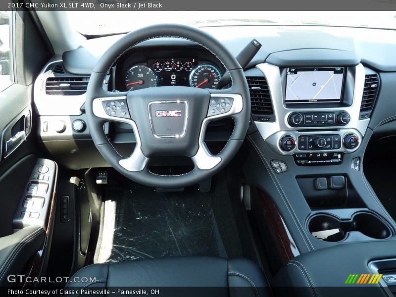 Dashboard of 2017 Yukon XL SLT 4WD