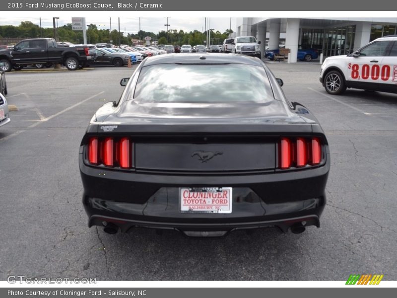 Black / Ceramic 2015 Ford Mustang EcoBoost Coupe
