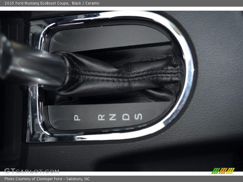 Black / Ceramic 2015 Ford Mustang EcoBoost Coupe
