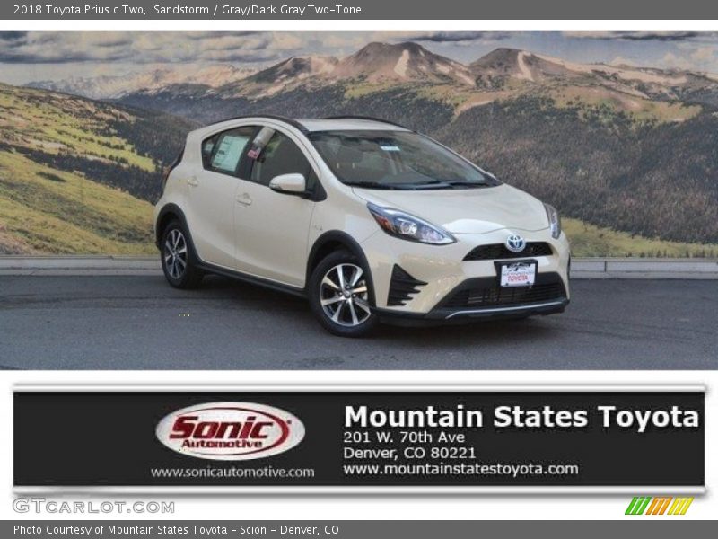 Sandstorm / Gray/Dark Gray Two-Tone 2018 Toyota Prius c Two