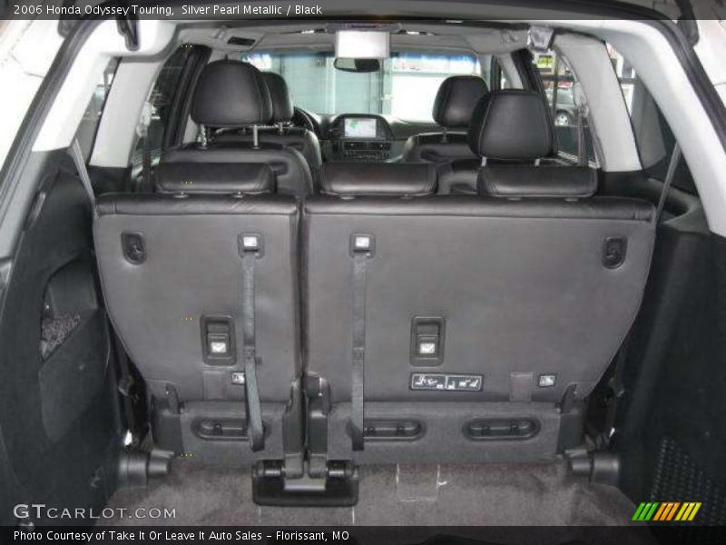 Silver Pearl Metallic / Black 2006 Honda Odyssey Touring