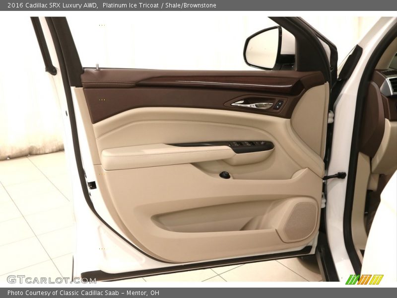 Platinum Ice Tricoat / Shale/Brownstone 2016 Cadillac SRX Luxury AWD