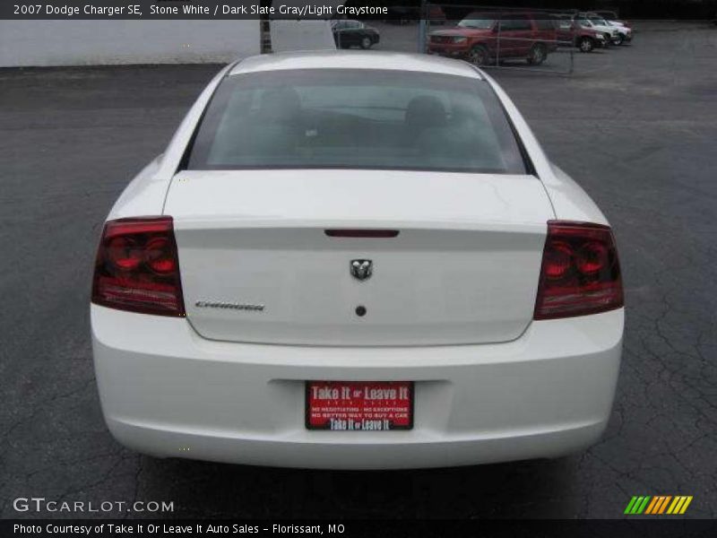 Stone White / Dark Slate Gray/Light Graystone 2007 Dodge Charger SE