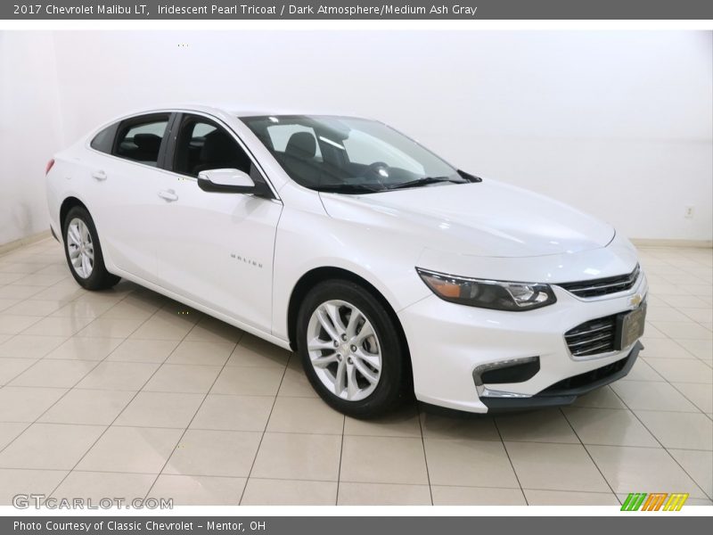 Iridescent Pearl Tricoat / Dark Atmosphere/Medium Ash Gray 2017 Chevrolet Malibu LT