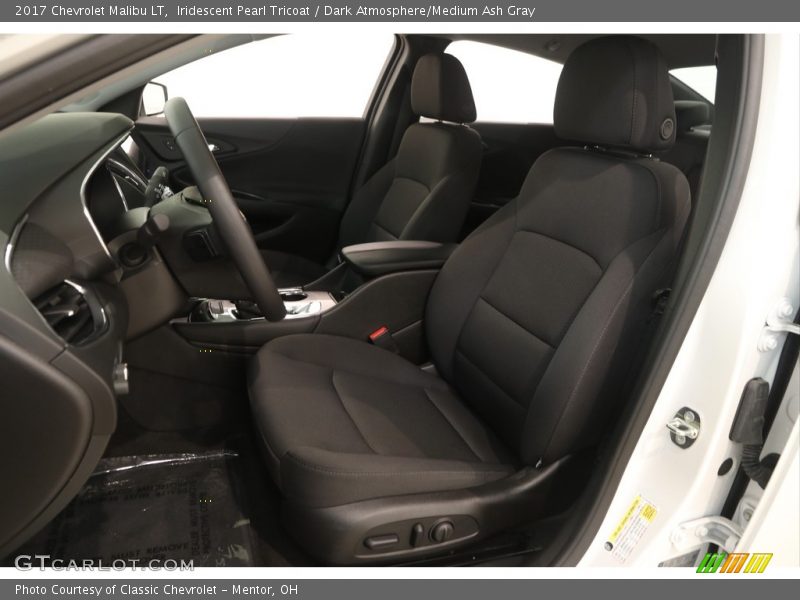 Iridescent Pearl Tricoat / Dark Atmosphere/Medium Ash Gray 2017 Chevrolet Malibu LT