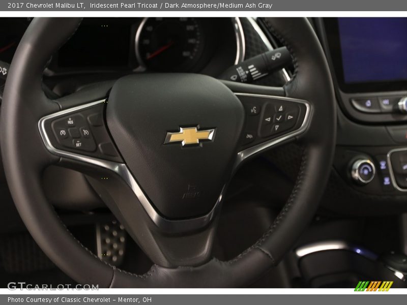 Iridescent Pearl Tricoat / Dark Atmosphere/Medium Ash Gray 2017 Chevrolet Malibu LT