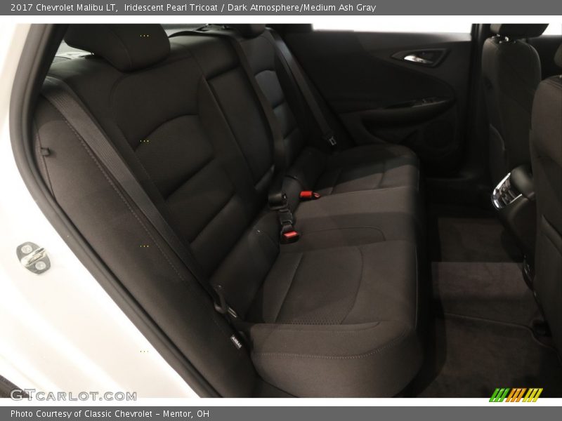 Iridescent Pearl Tricoat / Dark Atmosphere/Medium Ash Gray 2017 Chevrolet Malibu LT