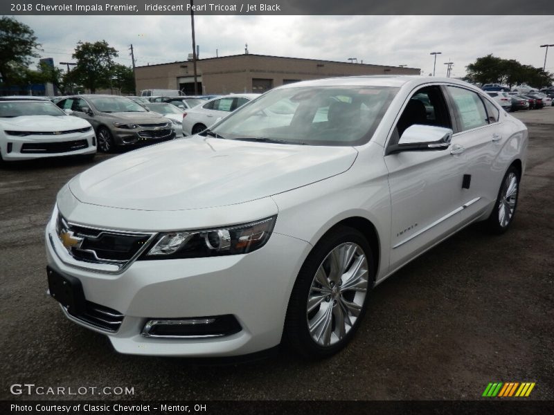 Iridescent Pearl Tricoat / Jet Black 2018 Chevrolet Impala Premier