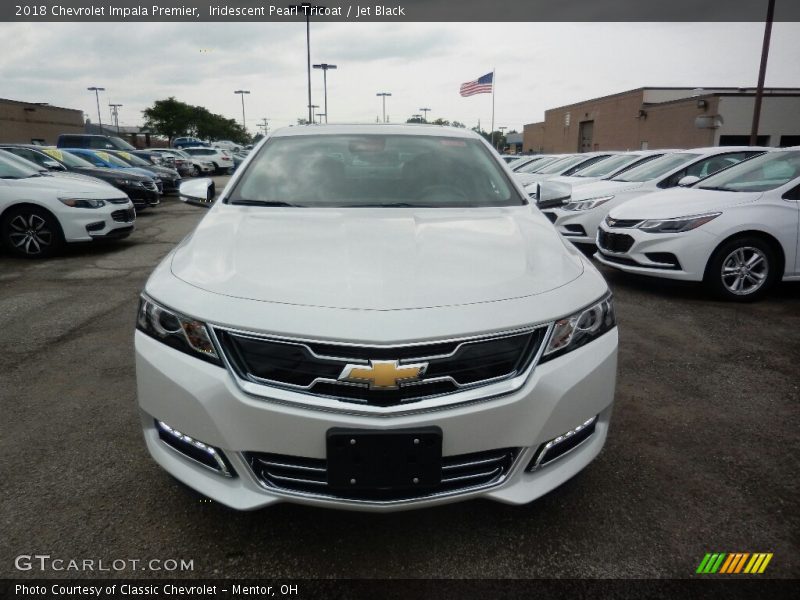 Iridescent Pearl Tricoat / Jet Black 2018 Chevrolet Impala Premier