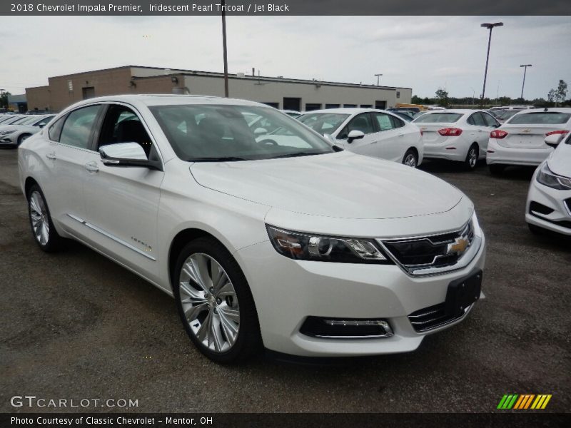 Iridescent Pearl Tricoat / Jet Black 2018 Chevrolet Impala Premier