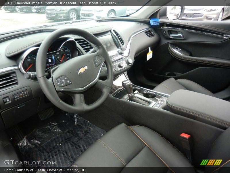 Iridescent Pearl Tricoat / Jet Black 2018 Chevrolet Impala Premier