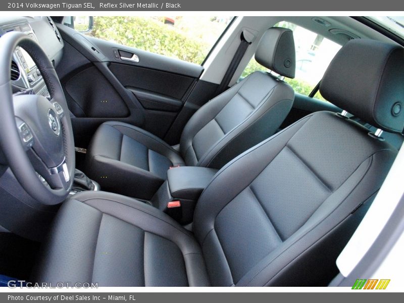 Reflex Silver Metallic / Black 2014 Volkswagen Tiguan SEL