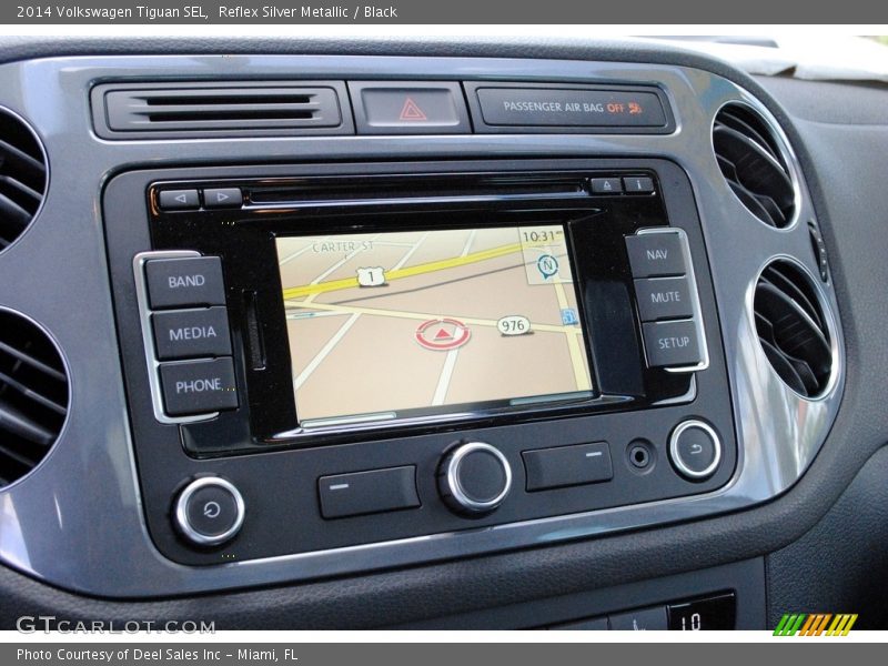 Reflex Silver Metallic / Black 2014 Volkswagen Tiguan SEL