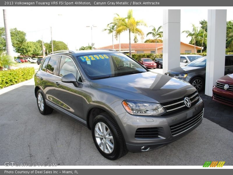 Canyon Gray Metallic / Black Anthracite 2013 Volkswagen Touareg VR6 FSI Sport 4XMotion