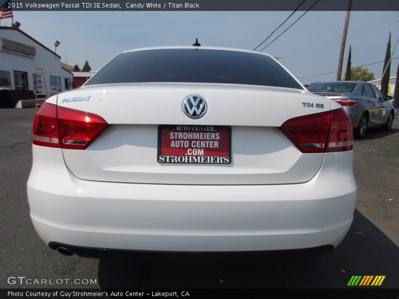 Candy White / Titan Black 2015 Volkswagen Passat TDI SE Sedan