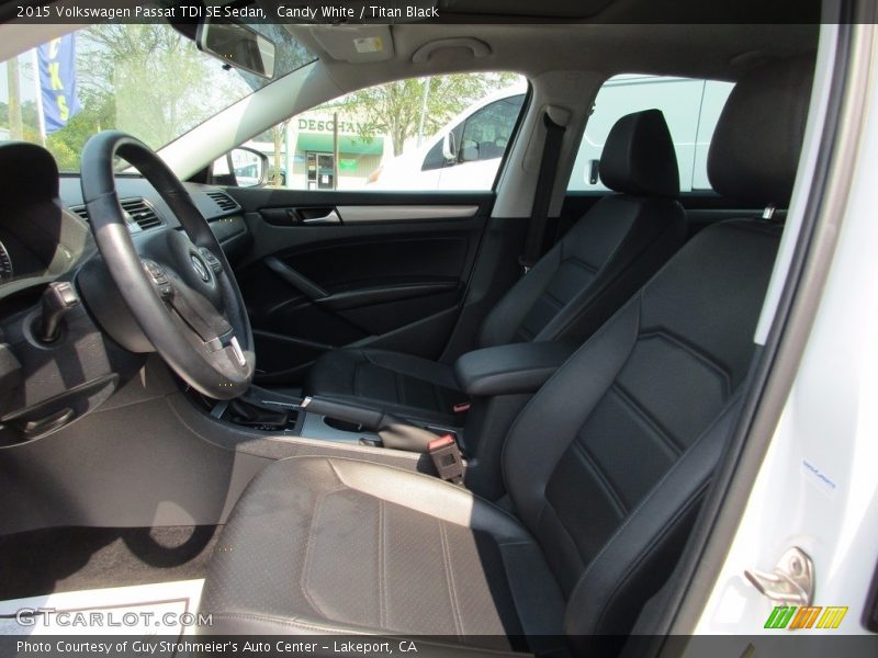 Candy White / Titan Black 2015 Volkswagen Passat TDI SE Sedan
