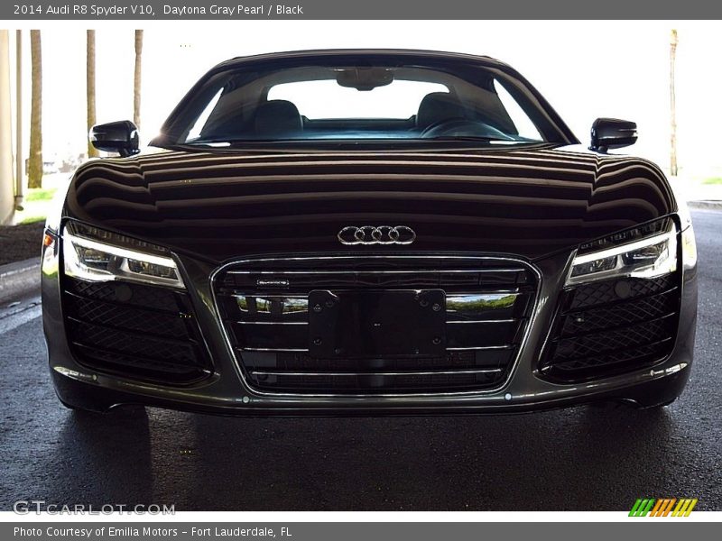 Daytona Gray Pearl / Black 2014 Audi R8 Spyder V10