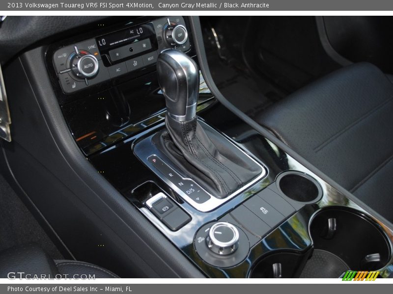 Canyon Gray Metallic / Black Anthracite 2013 Volkswagen Touareg VR6 FSI Sport 4XMotion