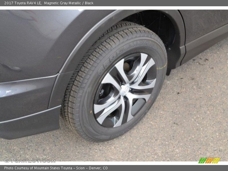 Magnetic Gray Metallic / Black 2017 Toyota RAV4 LE