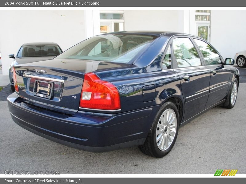 Nautic Blue Metallic / Light Sand 2004 Volvo S80 T6