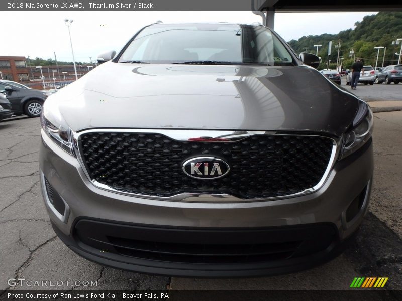 Titanium Silver / Black 2018 Kia Sorento LX AWD