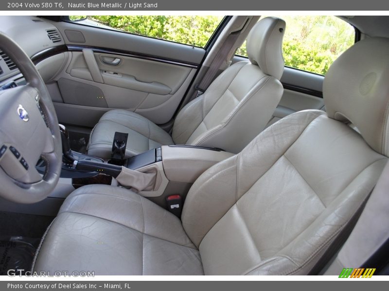 Nautic Blue Metallic / Light Sand 2004 Volvo S80 T6