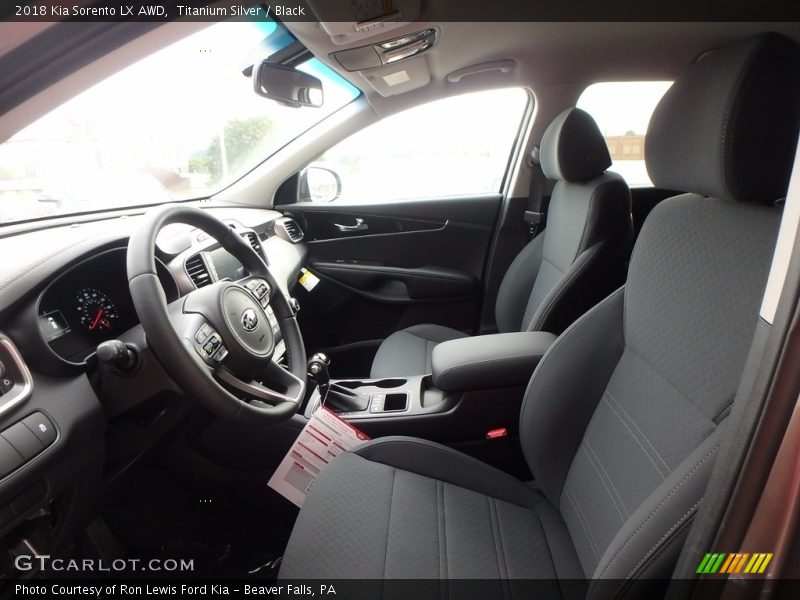 Titanium Silver / Black 2018 Kia Sorento LX AWD