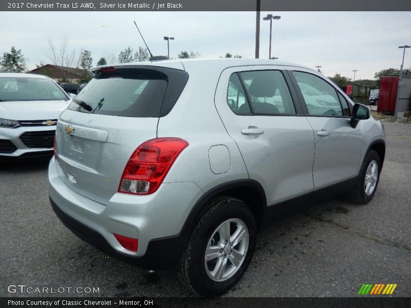 Silver Ice Metallic / Jet Black 2017 Chevrolet Trax LS AWD