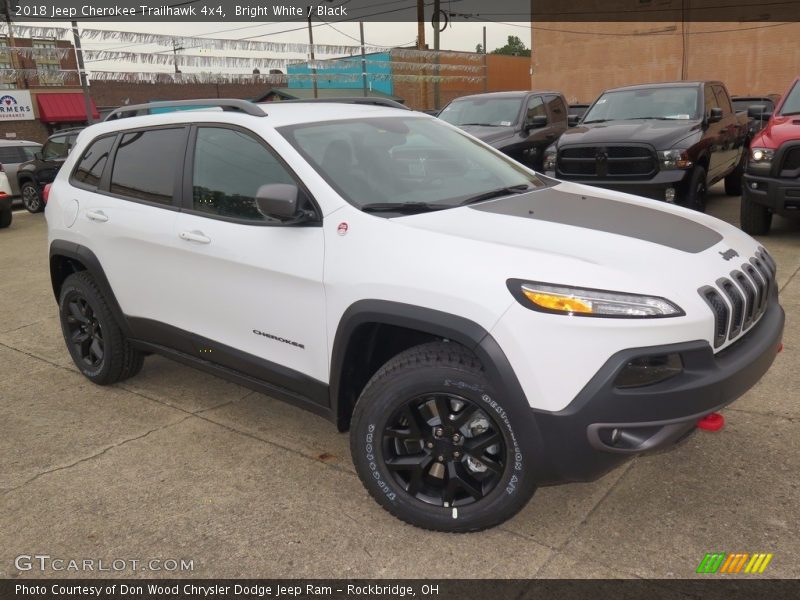  2018 Cherokee Trailhawk 4x4 Bright White