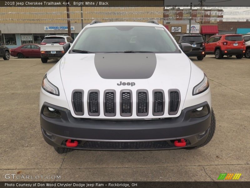  2018 Cherokee Trailhawk 4x4 Bright White