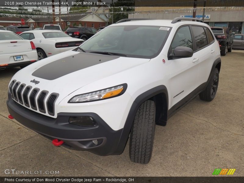  2018 Cherokee Trailhawk 4x4 Bright White
