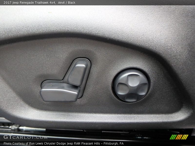 Anvil / Black 2017 Jeep Renegade Trailhawk 4x4