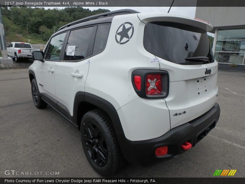 Alpine White / Black 2017 Jeep Renegade Trailhawk 4x4