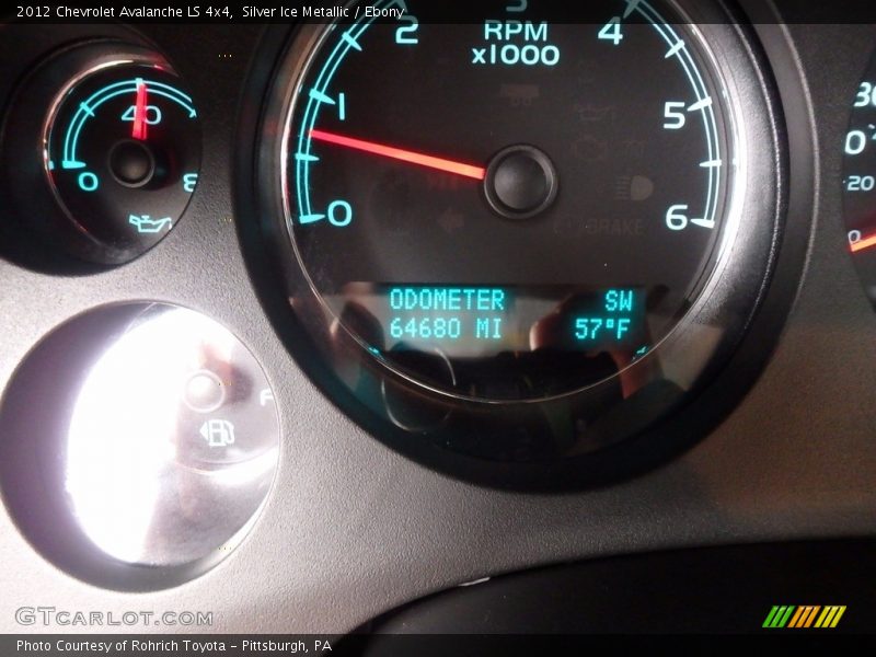 Silver Ice Metallic / Ebony 2012 Chevrolet Avalanche LS 4x4