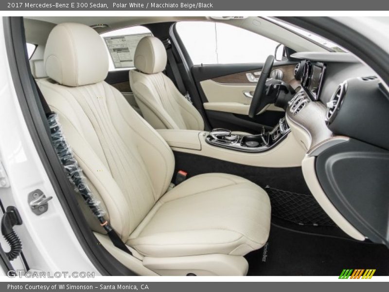 Polar White / Macchiato Beige/Black 2017 Mercedes-Benz E 300 Sedan