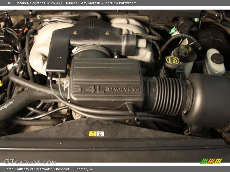 Mineral Grey Metallic / Medium Parchment 2002 Lincoln Navigator Luxury 4x4