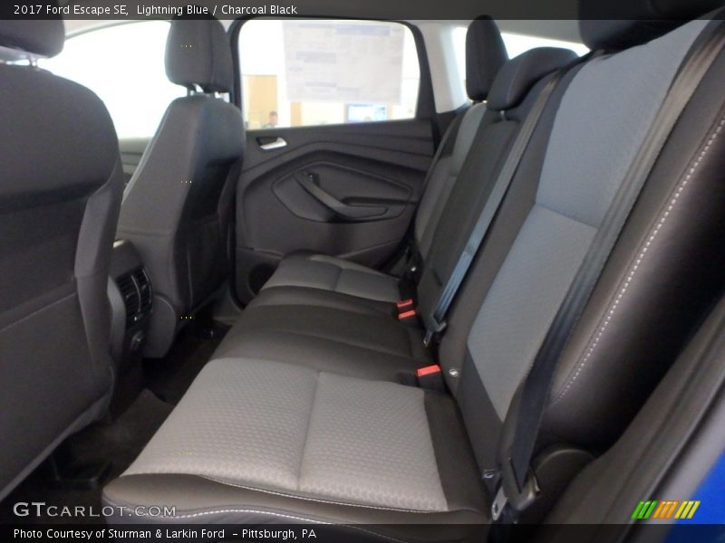 Lightning Blue / Charcoal Black 2017 Ford Escape SE
