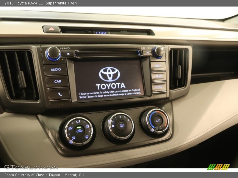 Super White / Ash 2015 Toyota RAV4 LE