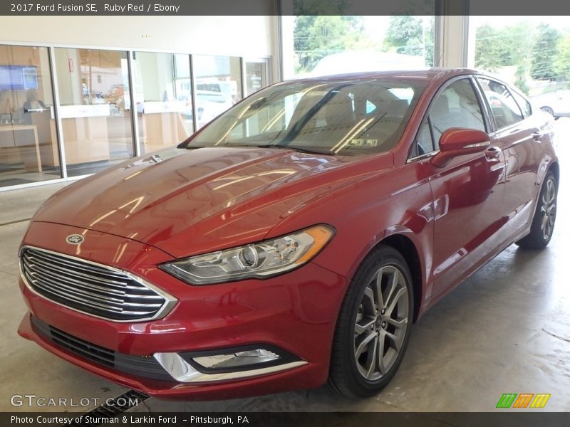 Ruby Red / Ebony 2017 Ford Fusion SE