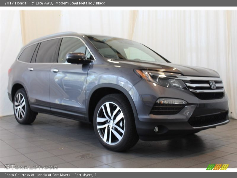 Modern Steel Metallic / Black 2017 Honda Pilot Elite AWD