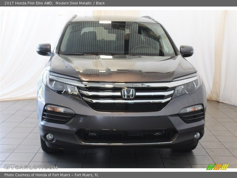 Modern Steel Metallic / Black 2017 Honda Pilot Elite AWD