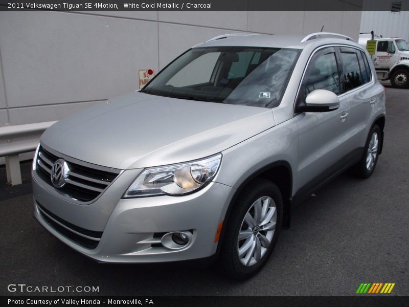 White Gold Metallic / Charcoal 2011 Volkswagen Tiguan SE 4Motion