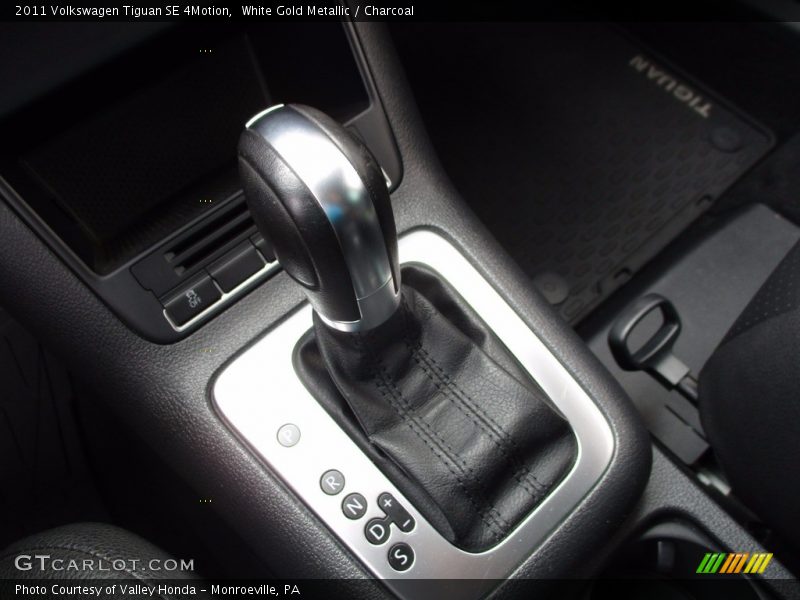 White Gold Metallic / Charcoal 2011 Volkswagen Tiguan SE 4Motion