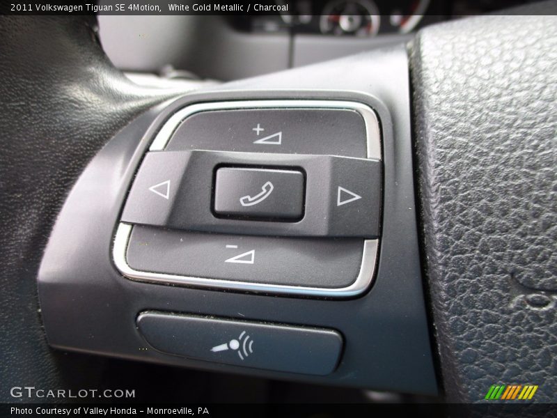 White Gold Metallic / Charcoal 2011 Volkswagen Tiguan SE 4Motion