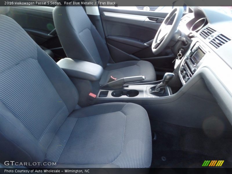 Reef Blue Metallic / Titan Black 2016 Volkswagen Passat S Sedan